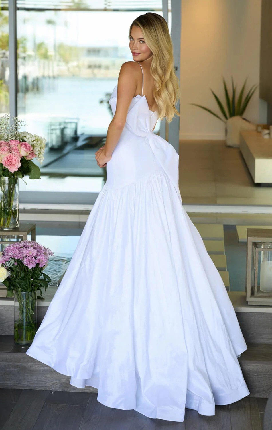 26422 - Ava Presley - Taffeta Mermaid Gown With Bow - Image 13