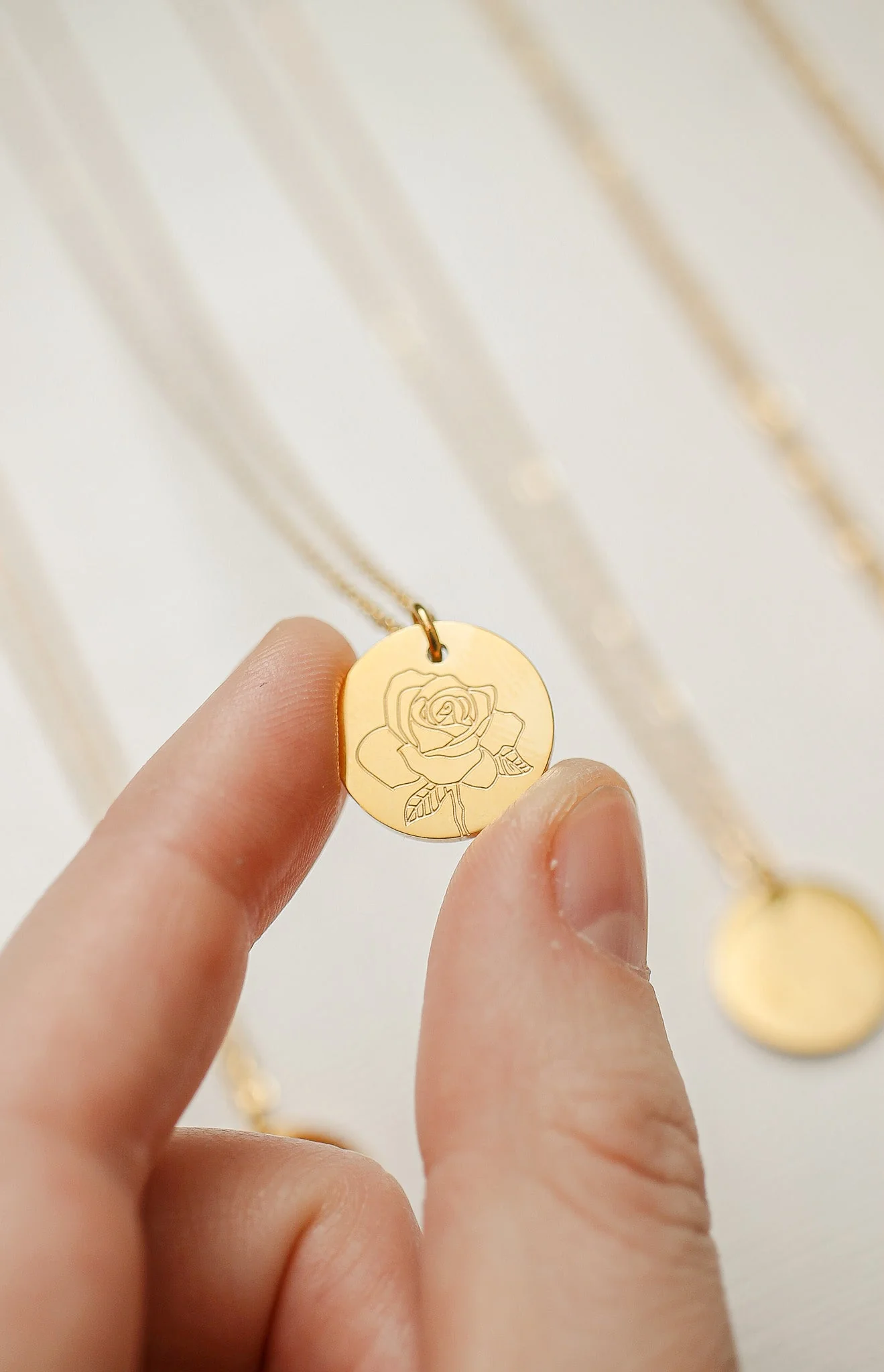 Birth Flower Pendant Necklace - Image 6