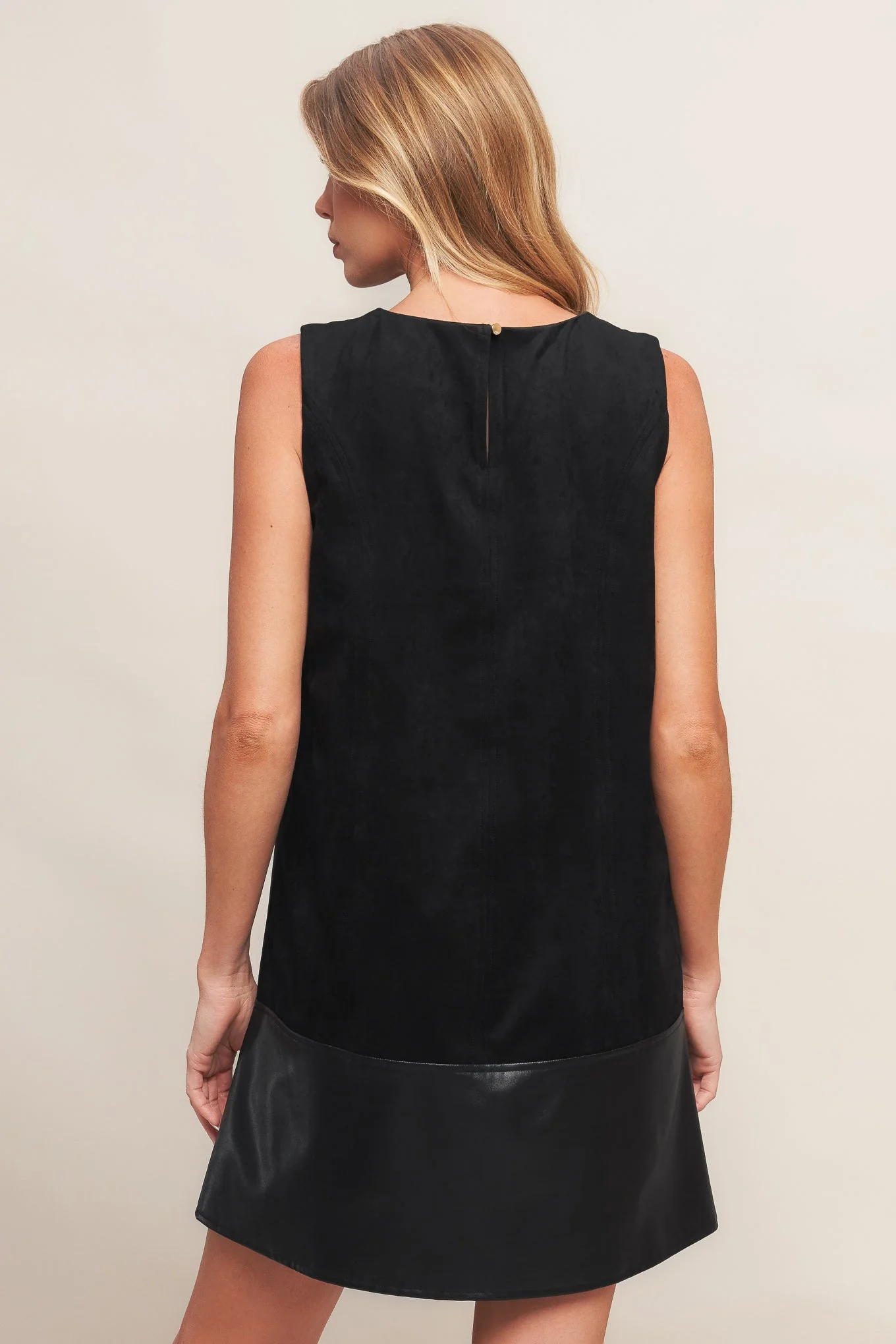 CITY SLEEK FAUX SUEDE & LEATHER SHIFT DRESS - Image 5