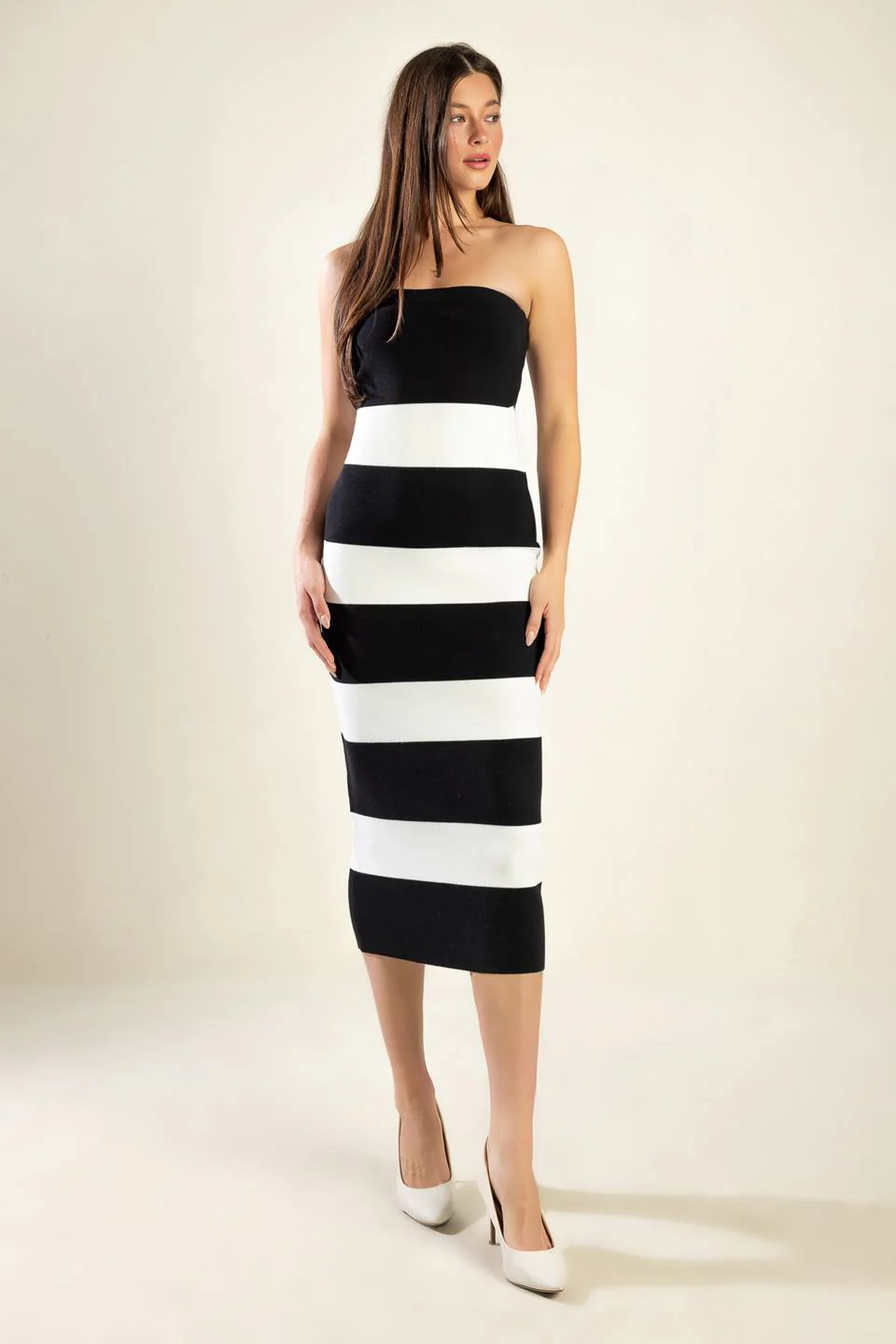 ROMANTIC AFTERNOON - STRAPLESS KNIT DRESS - Image 9