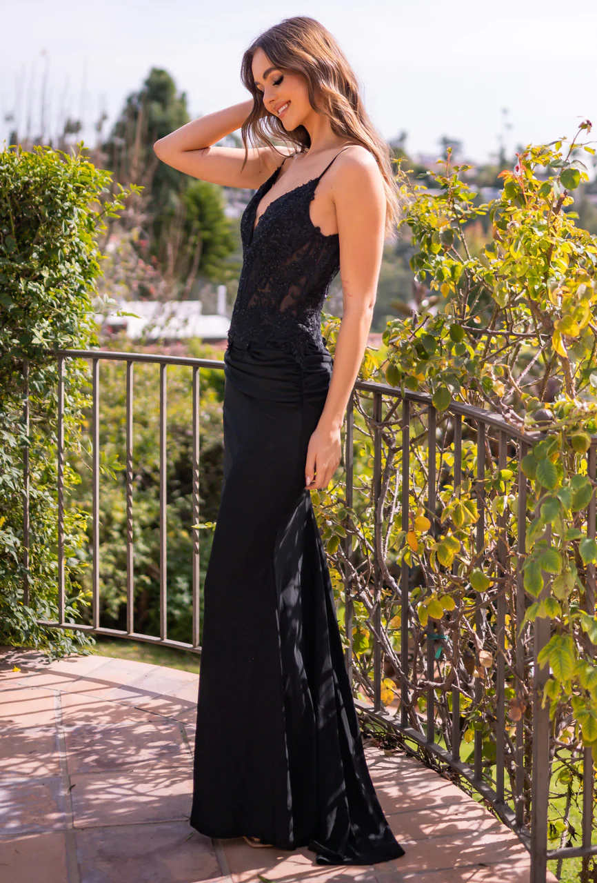 Sami Gown - Black - Floral Lace Fitted Dress - Image 5